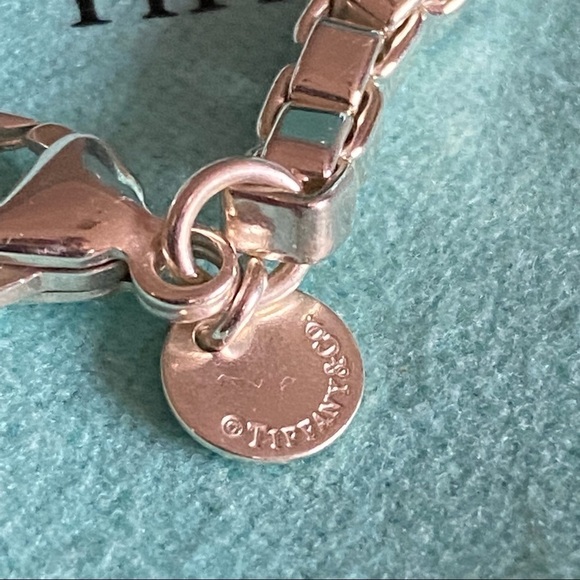 NWB Tiffany & Co. Venetian Link Bracelet Sterling Silver - Picture 6 of 12